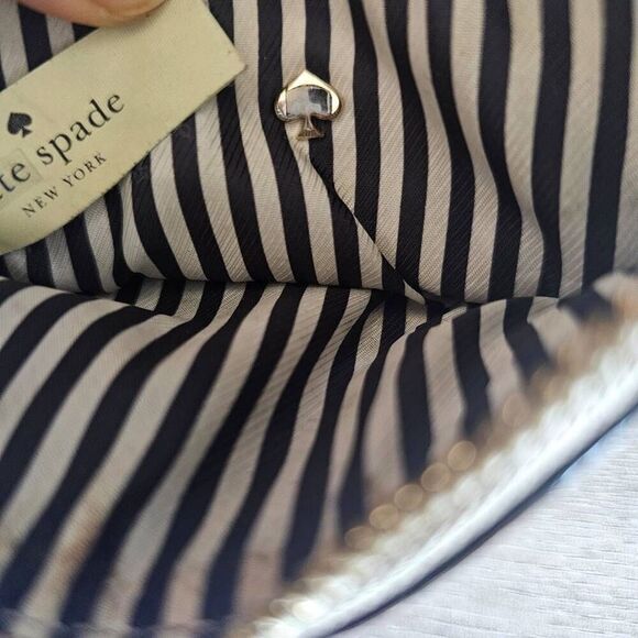 Kate spade tan pebbled leather Double Zip pockets Wristlet - Picture 8 of 8